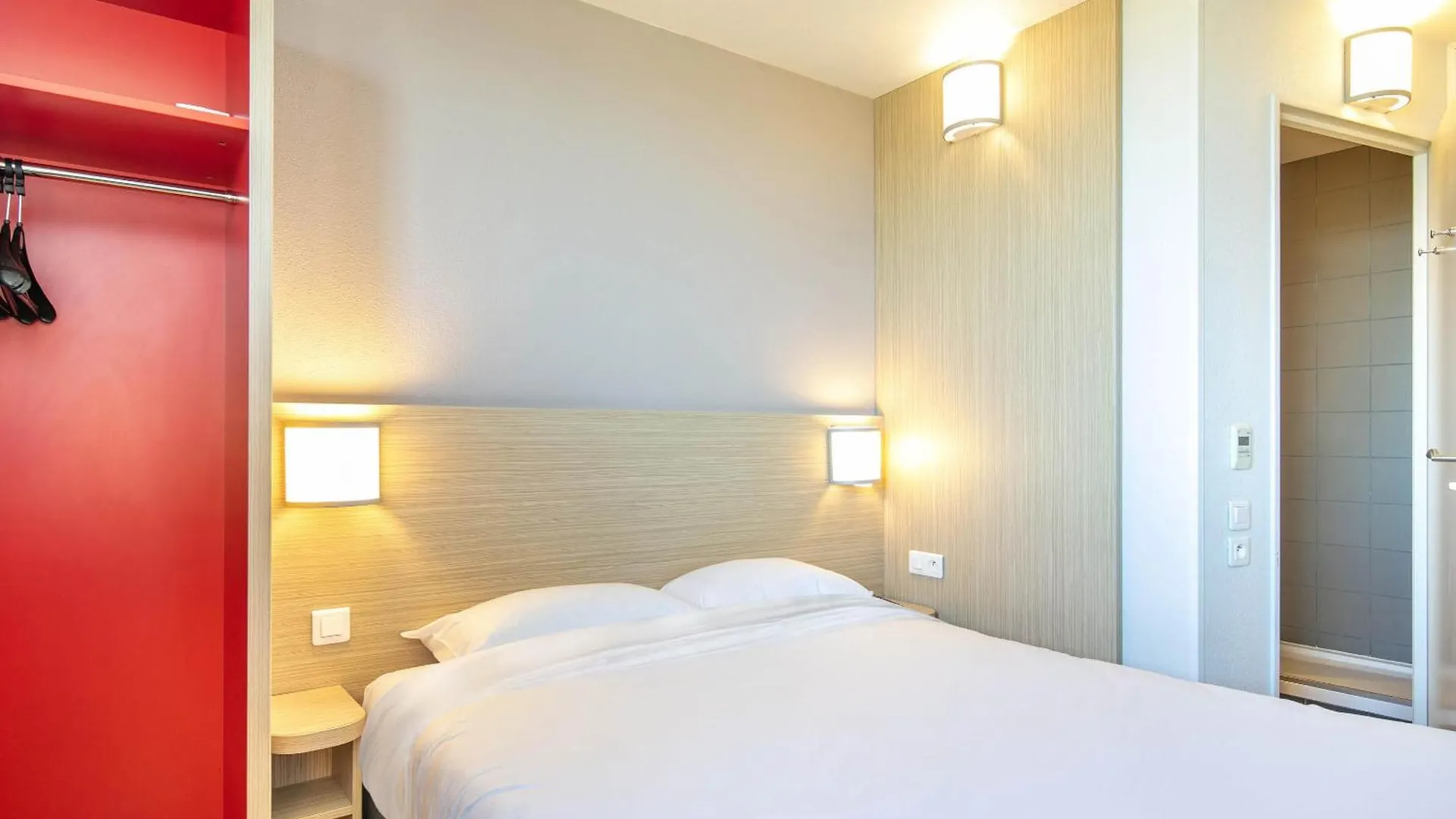 B&B Hotel Lyon Aeroport Saint-Quentin-Fallavier