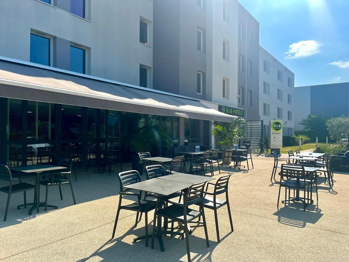 **  B&B Hotel Lyon Aeroport Saint-Quentin-Fallavier France