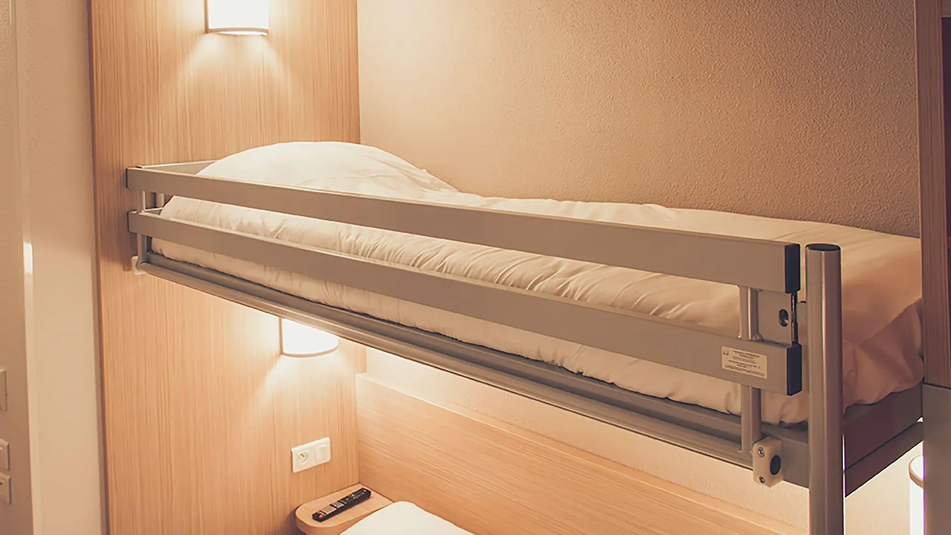 B&B Hotel Lyon Aeroport Saint-Quentin-Fallavier 2*,  Frankreich