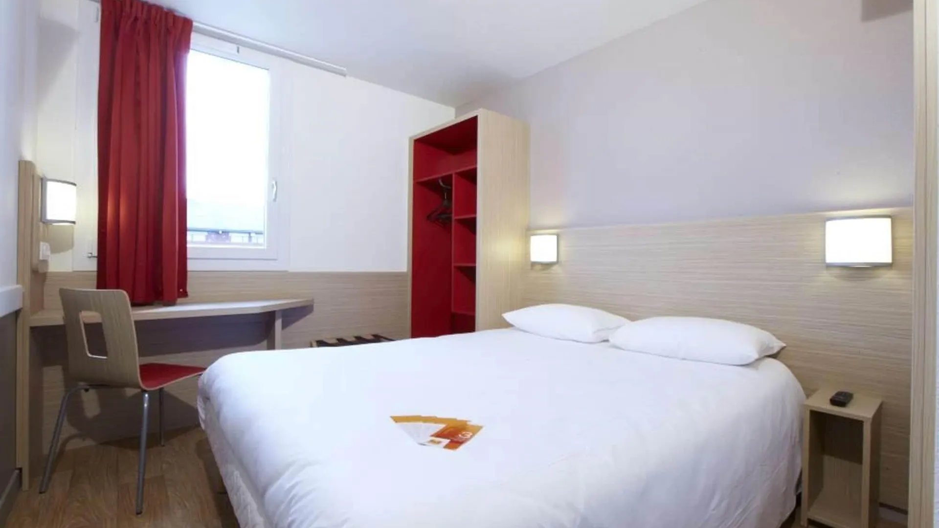 B&B Hotel Lyon Aeroport Saint-Quentin-Fallavier