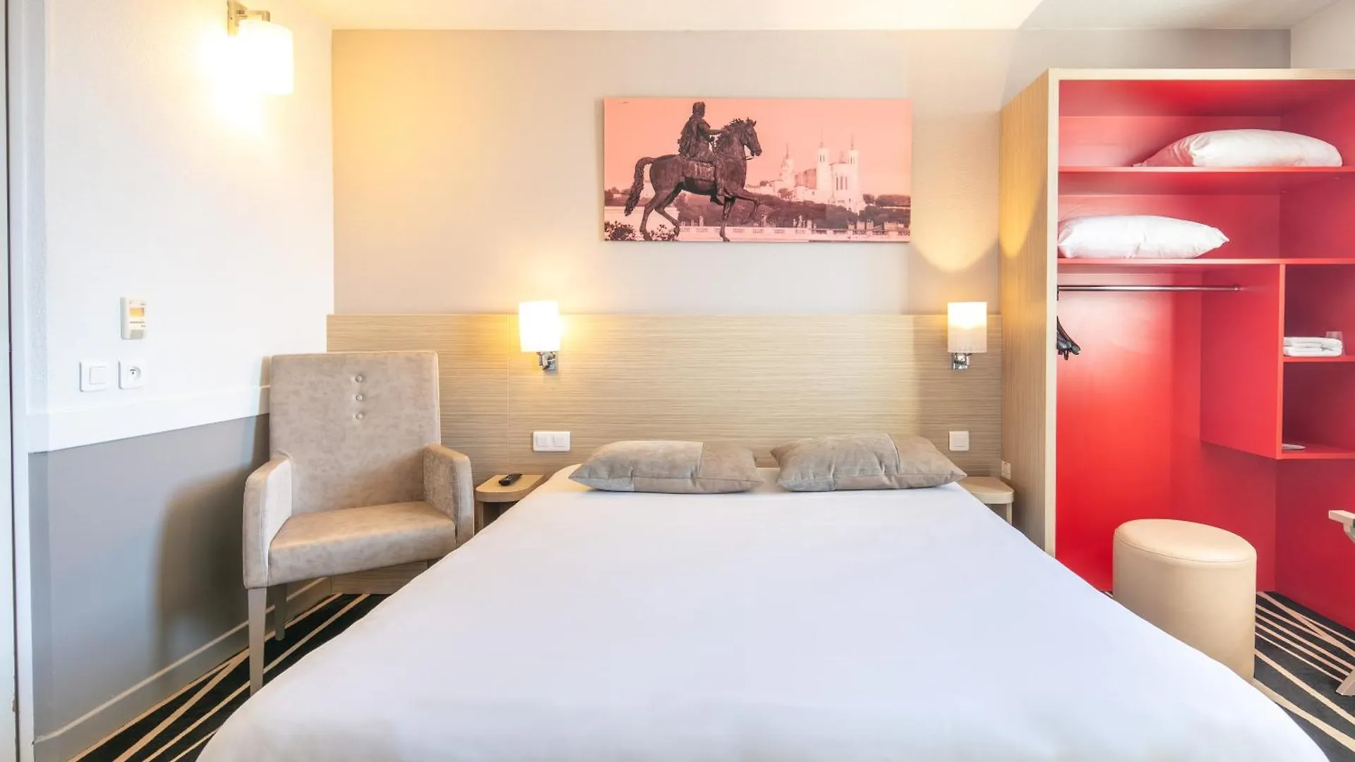 B&B Hotel Lyon Aeroport Saint-Quentin-Fallavier