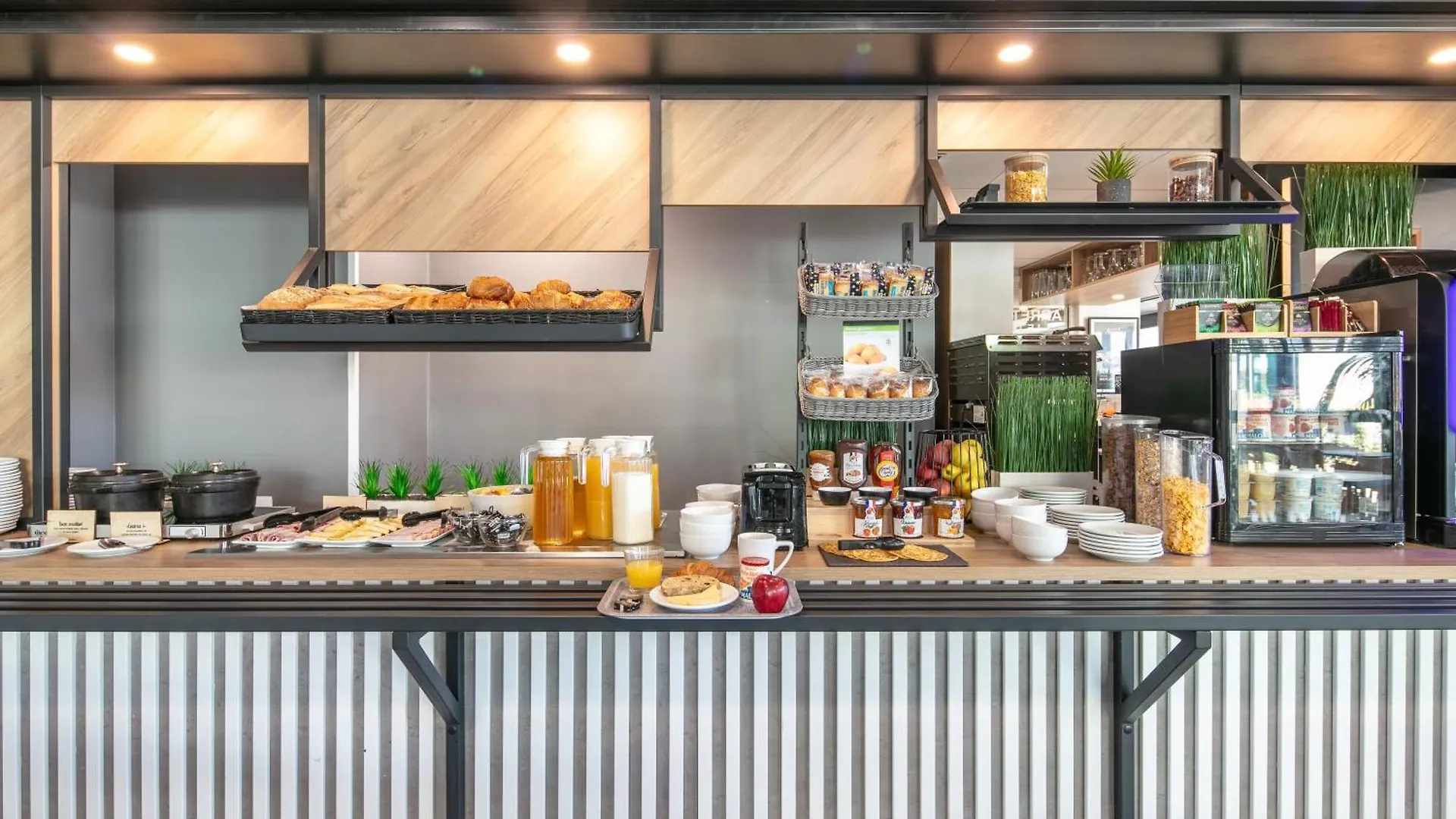 B&B Hotel Lyon Aeroport Saint-Quentin-Fallavier