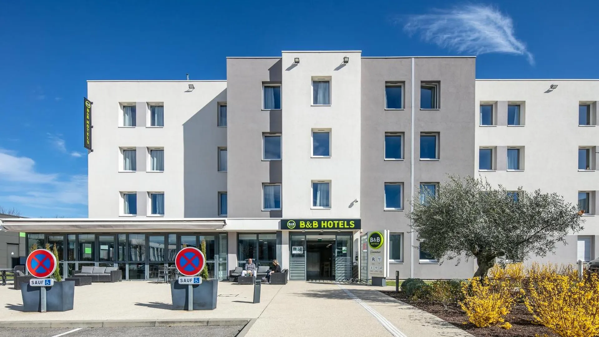 B&B Hotel Lyon Aeroport Saint-Quentin-Fallavier 2*,  France