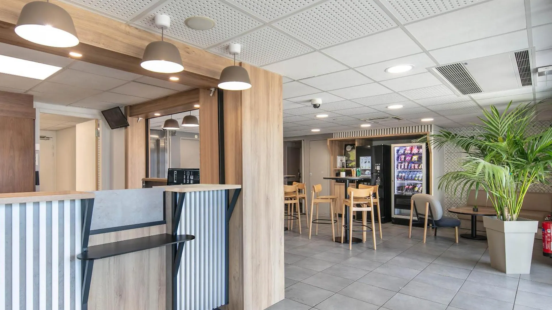 B&B Hotel Lyon Aeroport Saint-Quentin-Fallavier