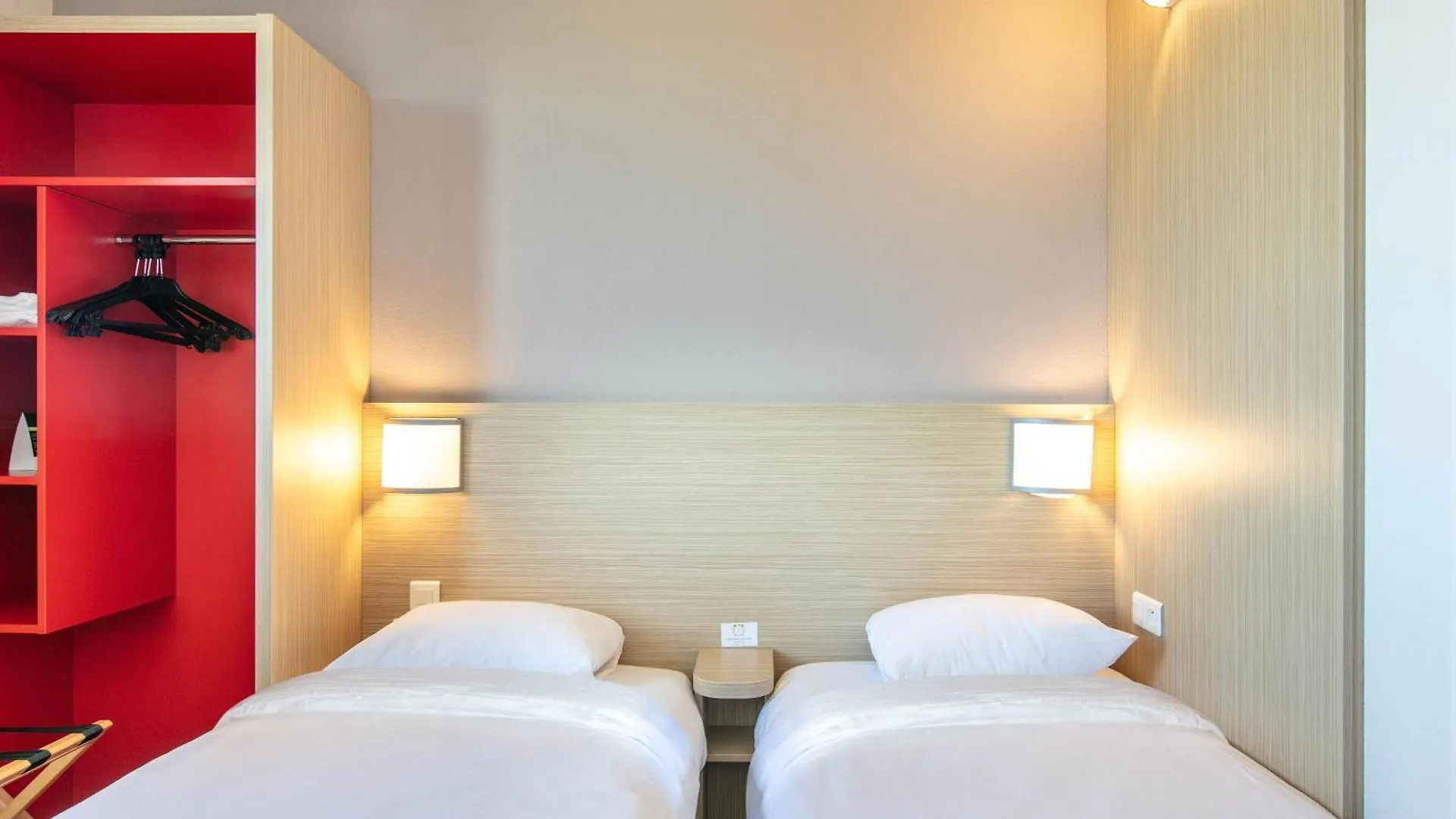 B&B Hotel Lyon Aeroport Saint-Quentin-Fallavier