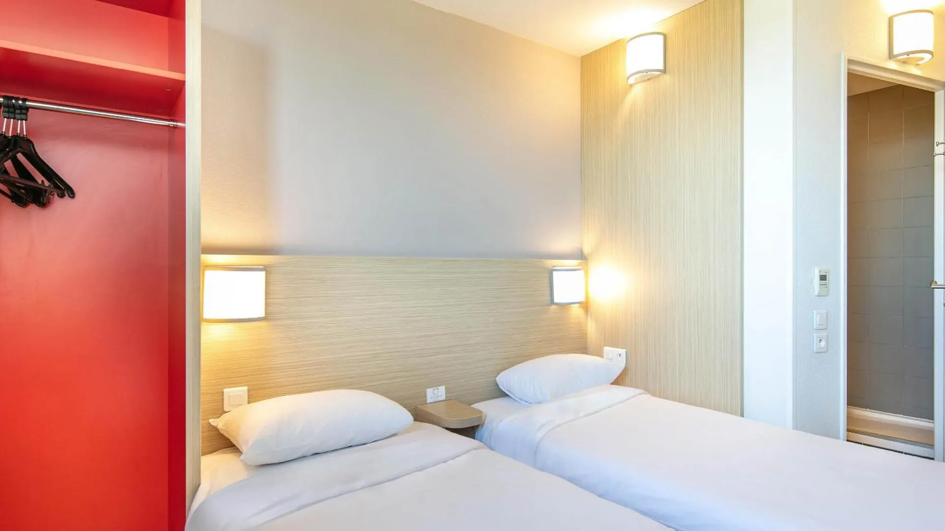 B&B Hotel Lyon Aeroport Saint-Quentin-Fallavier