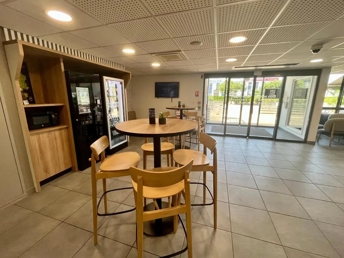 B&B Hotel Lyon Aeroport Saint-Quentin-Fallavier